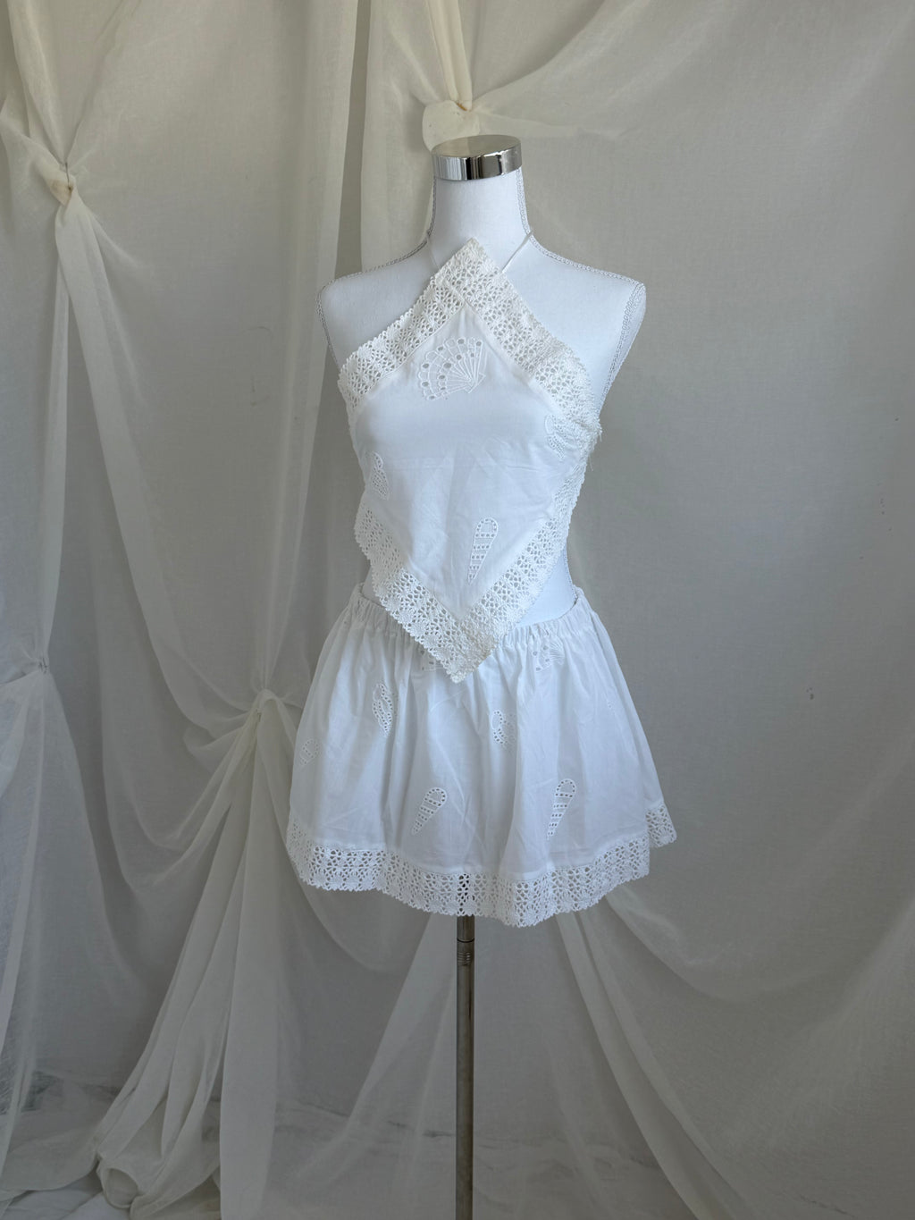 Alba Midi Skirt- Conch